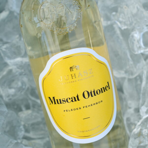 Juhász Muscat Ottonel félédes 2024 - Image 3